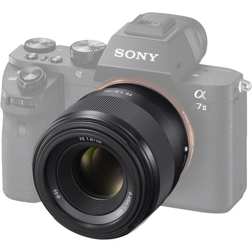 Sony FE 50mm F1.8 lens